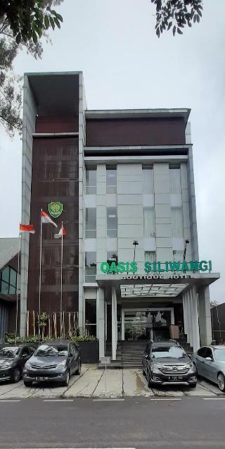 Oasis Siliwangi Sports Hotel