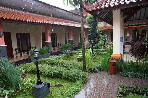 Hostal 3c Familia Residence