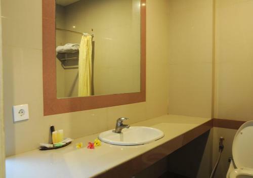 Hotel Taman Tirta Ayu Pool And Mansion