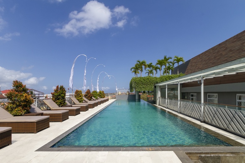 Primebiz Kuta Hotel