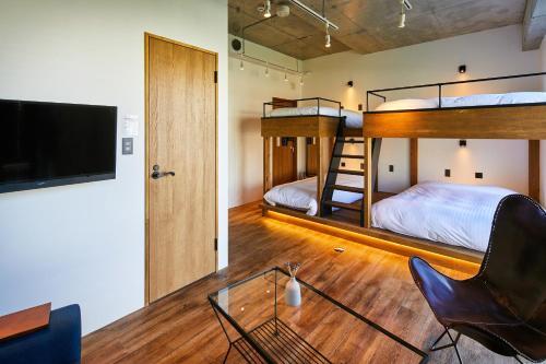 Mizuka Nakasu 5 - Unmanned Hotel -