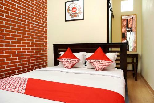 Oyo 465 Alam Citra Bed & Breakfast