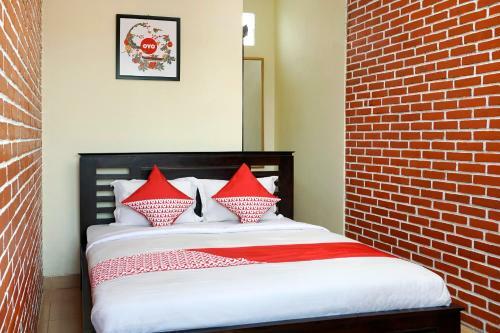 Oyo 465 Alam Citra Bed & Breakfast