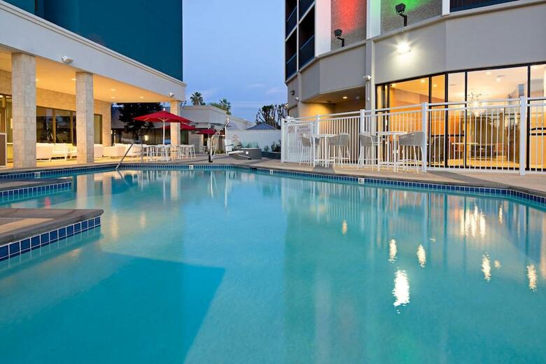 Hotel Holiday Inn Long Beach - Airport