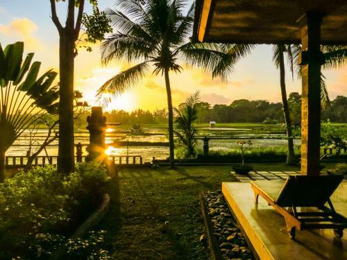 Green Field Hotel And Restaurant