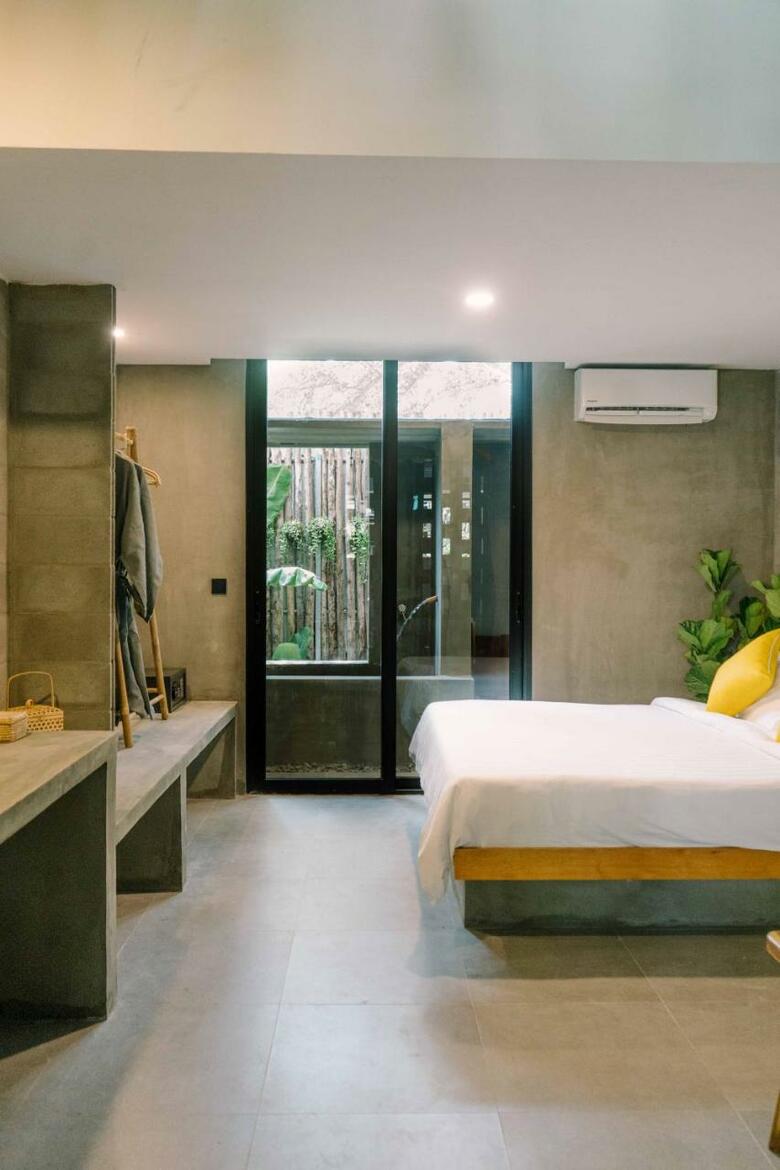 Larimar Hotel & Resort