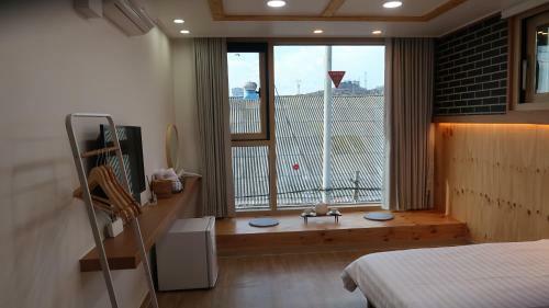 Hostal 38th Street Guesthouse
