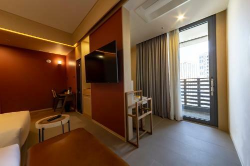 Hound Hotel Haeundae Signature
