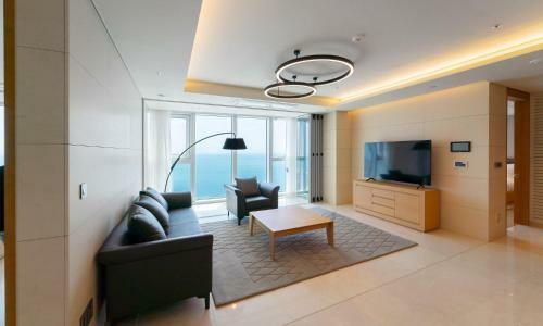Hotel Grand Lct Residence