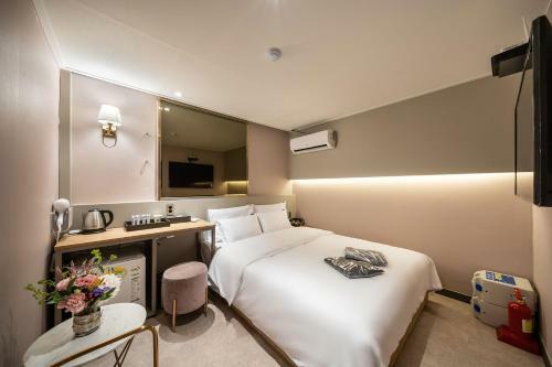 Greaten Hotel