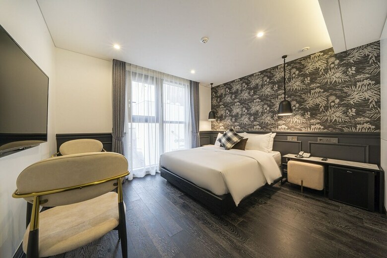The May Hotel