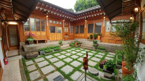 Hostal Sohyundang Guesthouse