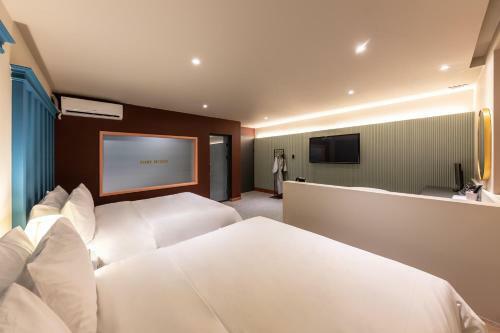 Brown Dot Hotel Seong Seo