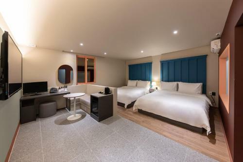 Brown Dot Hotel Seong Seo