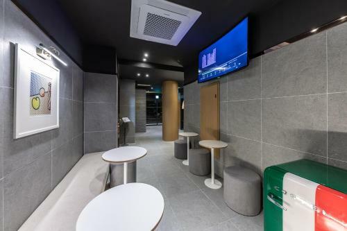 Brown Dot Hotel Seong Seo