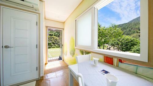 Yeosu Skypurple Pension