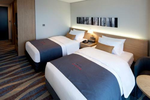 Ramada Encore By Wyndham Gimpo Han River Hotel