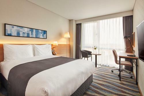 Ramada Encore By Wyndham Gimpo Han River Hotel