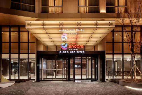 Ramada Encore By Wyndham Gimpo Han River Hotel