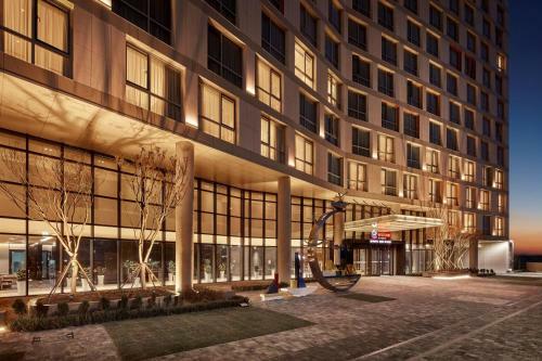 Ramada Encore By Wyndham Gimpo Han River Hotel