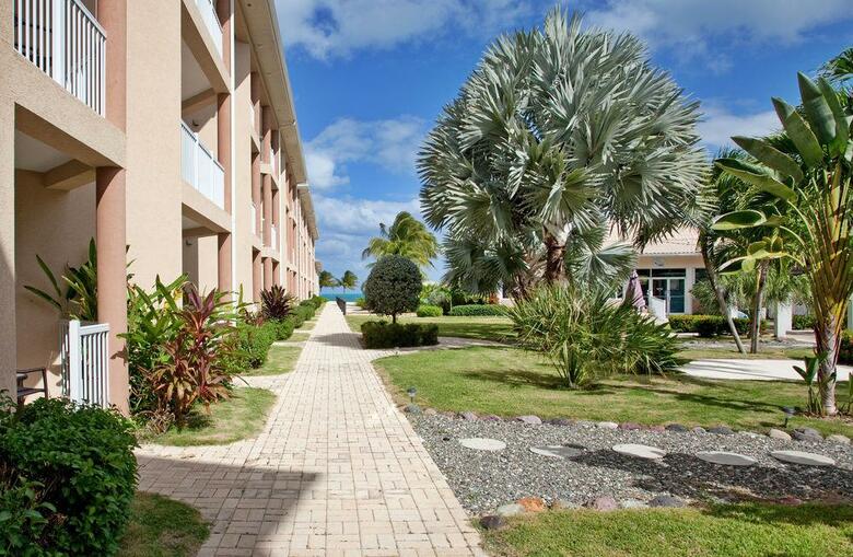 Hotel Grand Caymanian Resort