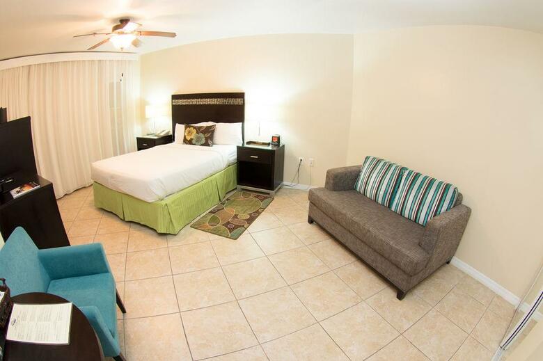Hotel Grand Caymanian Resort
