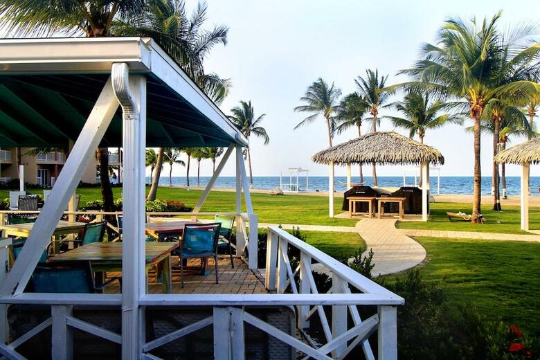 Hotel Grand Caymanian Resort