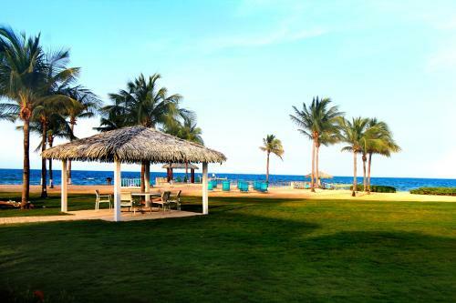 Hotel Grand Caymanian Resort