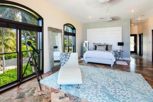 Kitocay By Grand Cayman Villas