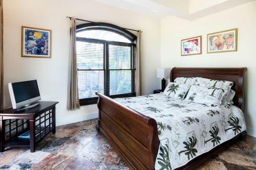 Kitocay By Grand Cayman Villas