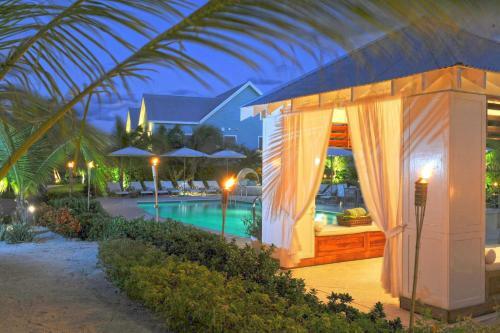 Mango Cottage By Grand Cayman Villas