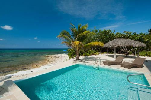 Christmas Palms By Grand Cayman Villas