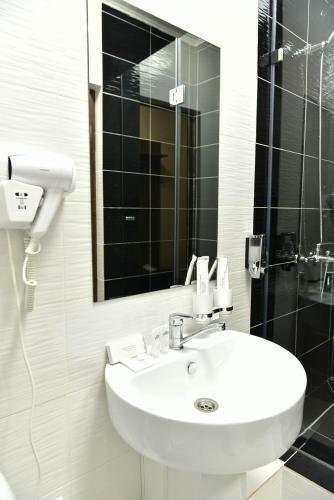 Hotel Premier Inn Astana