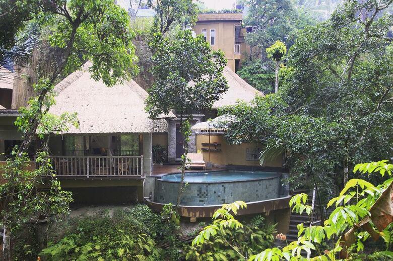 Hotel The Kayon Resort
