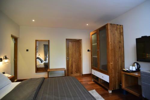 Aryana Boutique Hotel