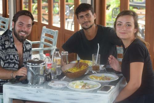 Olinia Airport Hotel
