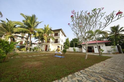 Hotel Olu Ayurveda Beach Resort