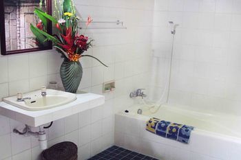 Hostal Bali Gardenview Cottages