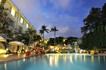 Hotel New Saphir Yogyakarta