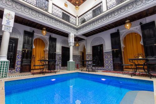 Hostal Riad Medina Art Suite & Heated Pool