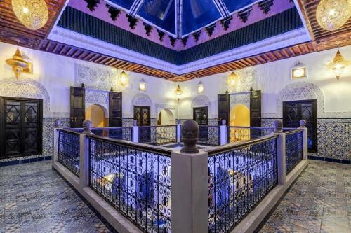 Hostal Riad Medina Art Suite & Heated Pool