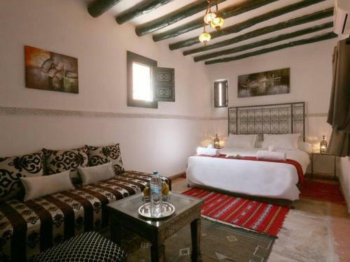 Hostal Palace Tinmel - Family Room 2