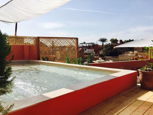 Hostal Room In Bb - Suite Zouina In Luxurious Riad - Marrakech