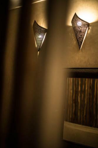 Hostal Room In Bb - Suite Zouina In Luxurious Riad - Marrakech