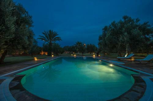 Villa Les Oliviers - A Setting Of Tranquility