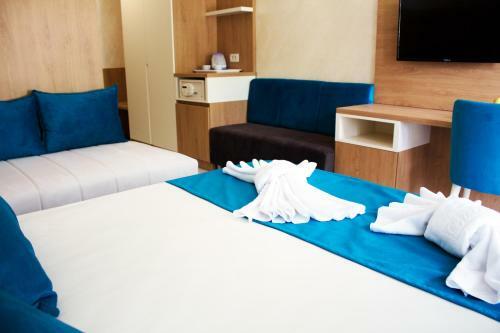 Pearl Beach Hotel & Resort
