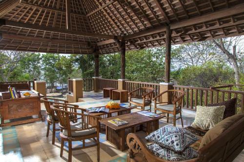 Hotel Shorea Beach Resort