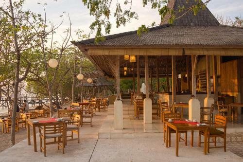 Hotel Shorea Beach Resort