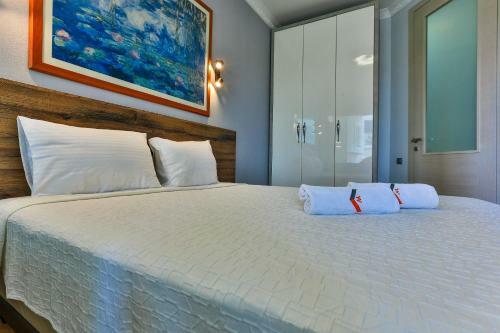 Luxury Montesun Apartments