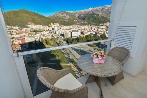 Luxury Montesun Apartments